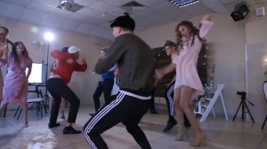 Лучшее поздравление от друзей на свадьбу