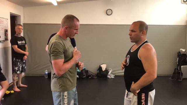 Wing Chun Bong Sao Drill to Application Master Class by Alan Orr смотреть онлайн
