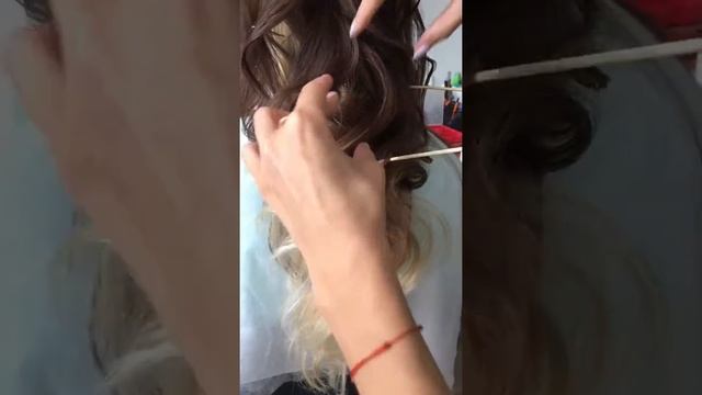 Легкая прическа в греческом стиле. Текстурная прическа. Греческая коса смотреть онлайн