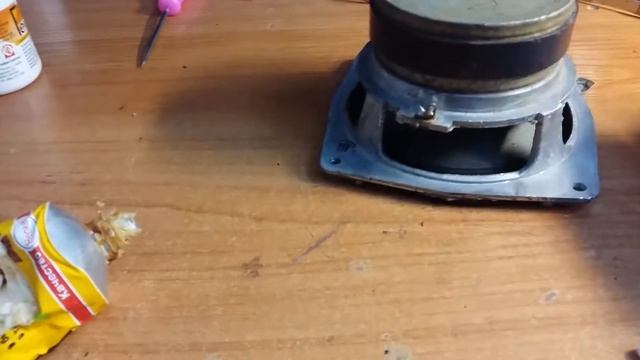 Динамик хрипит смотреть онлайн