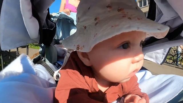 Прогулка в летний день смотреть онлайн