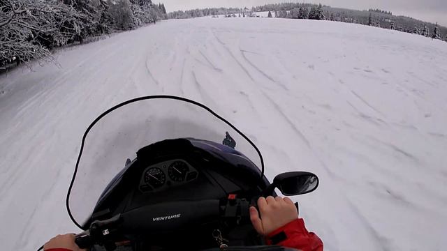 Zapadli s dodávkou ve sněhu / KonMoto #12 смотреть онлайн