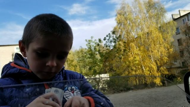 Без маски не пустили в школу. смотреть онлайн