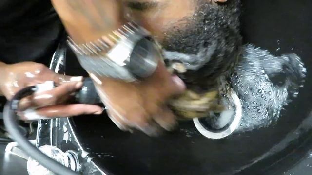 UNDERSTANDING SHAMPOOING LOCS смотреть онлайн