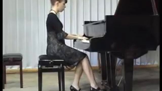1) Й.Гайдн -Соната до-мажор 1 часть;
2 )Ф.Шопен- Этюд... смотреть онлайн