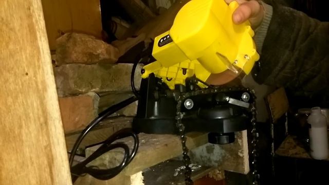 Станок для заточки цепей за тысячу рублей! Самый дешёвый станок из существующих в РФ) смотреть онлайн