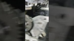 Como montar o eixo balanceador do motor 4n15 L200 Triton