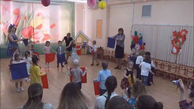 Клипак!!! 3группа 8 марта 2018 "Солнечные Зайчики" смотреть онлайн