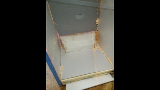 инкубатор из холодильника 1 смотреть онлайн