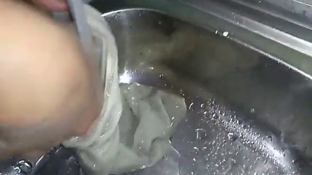 Как менять воду пиявкам смотреть онлайн