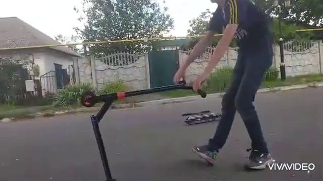 Как делать банихоп на самокате смотреть онлайн