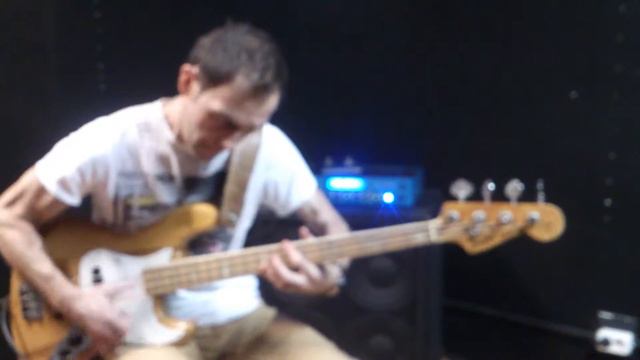 Bass solo slap Fender Jazz Bass Theme Olimpiada смотреть онлайн