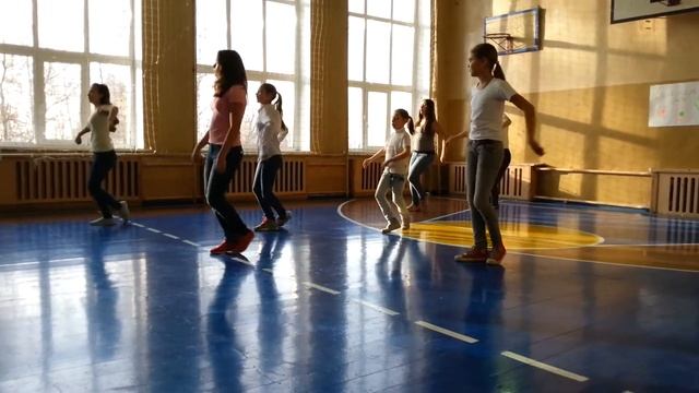 Недетское время... смотреть онлайн