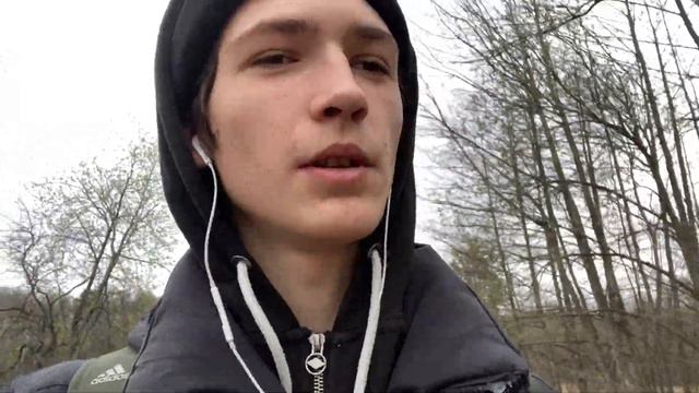 Строю землянку в лесу!!! Крыша) смотреть онлайн