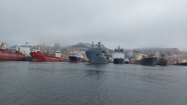 Владивосток с бухты Золотого рога смотреть онлайн