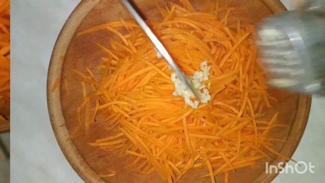 ??? САЛАТ С КРАБОВЫМИ ПАЛОЧКАМИ?, АНАНАСОМ? И МОРКОВЬЮ ПО-КОРЕЙСКИ ? смотреть онлайн