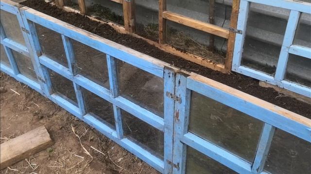 Не выбрасывайте старые рамы, они могут пригодиться. смотреть онлайн