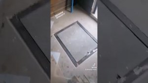 Монтаж люка скрытого монтажа в подвал под плитку????