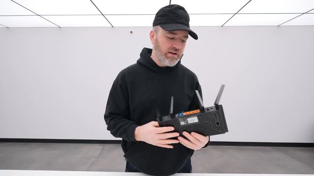 Обзор TP-Link AX55 с беспроводной потоковой передачей видео 8K смотреть онлайн