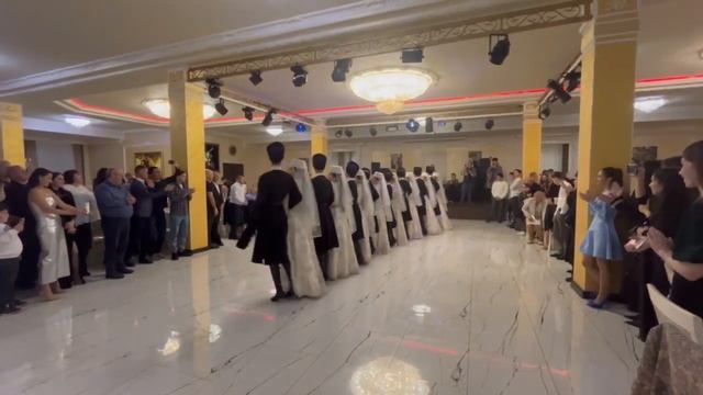 Осетинский танец СИМД на осетинской свадьбе, ансамбль Сармат смотреть онлайн