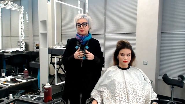 Вебинар от Натальи Оропай - Новогодние стильные укладки 2018. Тенденции женских укладок и причесок. смотреть онлайн