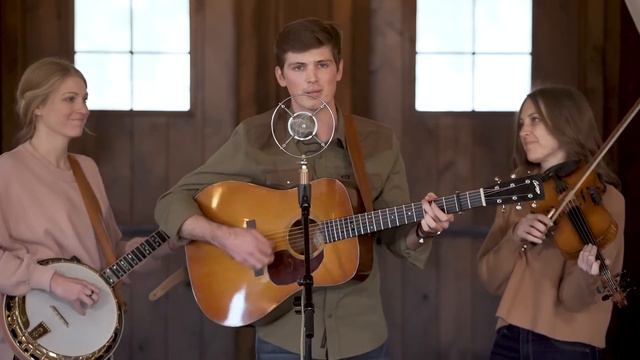 Forever And Ever, Amen - The Petersens (LIVE)