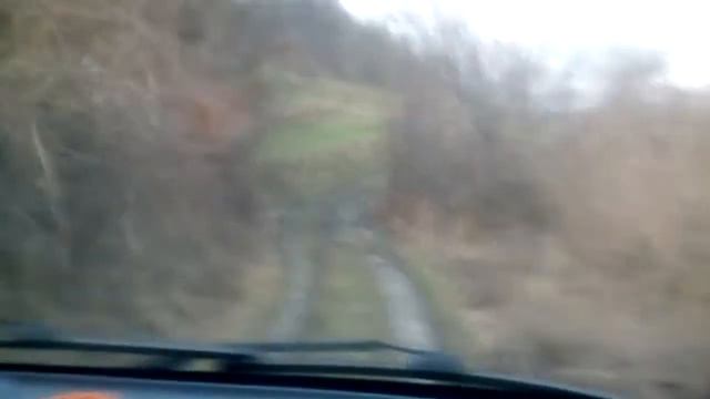 Mergem pe drum de tara cu un Mercedes Benz sprinter 412 смотреть онлайн
