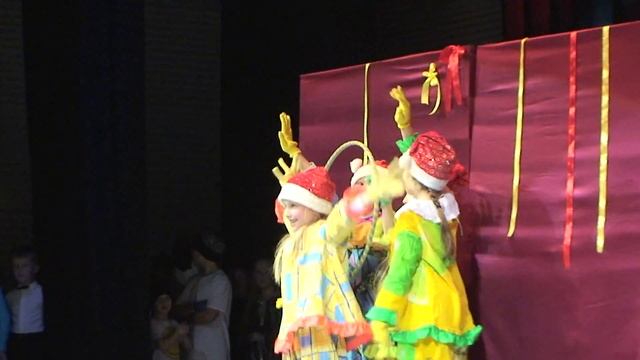 Кукольный театр "Волшебный чемоданчик" смотреть онлайн