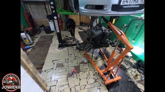 Замена двигателя на Lexus GS350 (двигатель 2GR-FE) смотреть онлайн