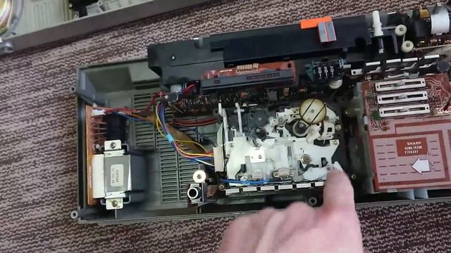 Магнитола Sharp GF-7500 ЗАМЕНА ПАСИКОВ смотреть онлайн