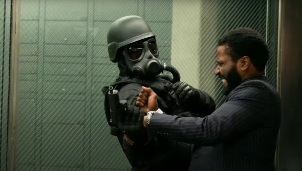 Довод .Фильм