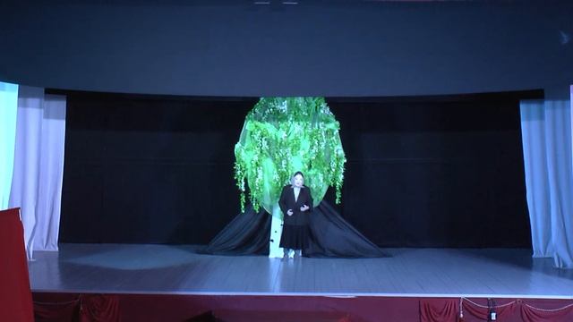 Моно спектакль "Улуктаах кэтэhии" режиссер Мария Владимирова смотреть онлайн