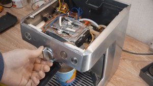 Espresso brewing problem. BORK C800