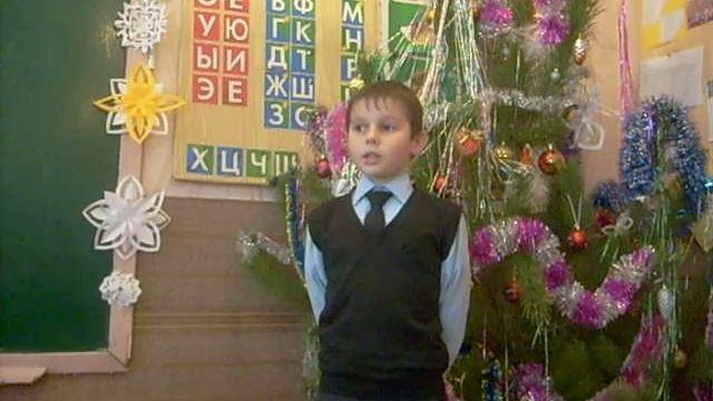 Евгения Трутнева «"Вырастала елка"» смотреть онлайн