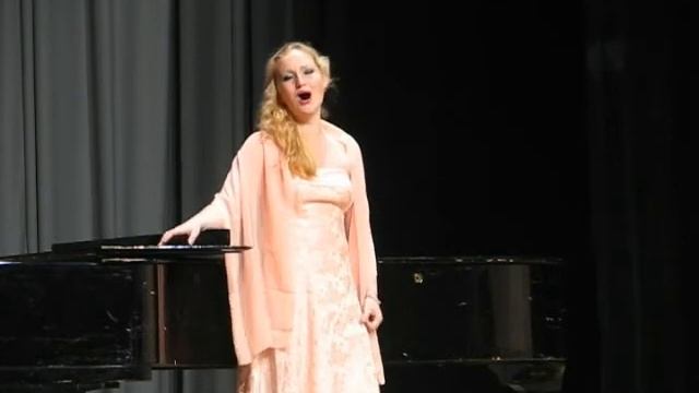 14 Ольга Пешкова Венгерская народная песня За старым лесом смотреть онлайн