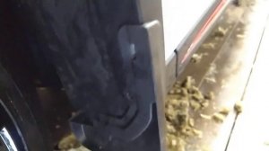 Установка передних неоригинальных брызговиков на OMODA C5