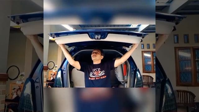 HOW TO OPEN BACK DOOR TRIM PANEL TOYOTA INNOVA MPV смотреть онлайн