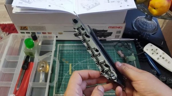 Мой первый MENG!!! Leopard 2A4 (Meng) 35 scale - шаг 1