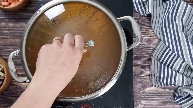 Beef And Orzo Pasta Casserole | Greek Giouvetsi Recipe