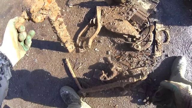 Металлокоп в Чернобыле! Огромные находки! Железо здесь по всюду! смотреть онлайн