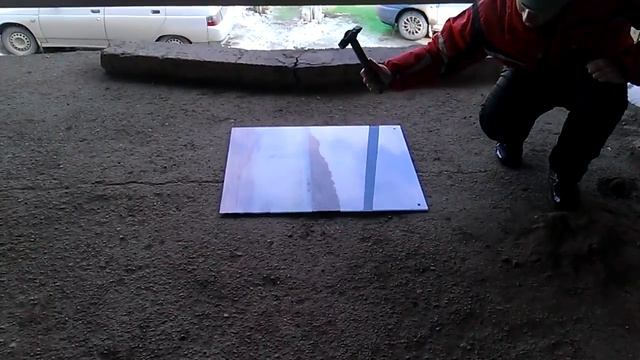 Краш-тест фартука из закаленного стекла Саратов. Студя-салон "Триумф" смотреть онлайн