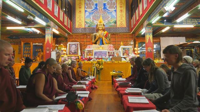 Guru Puja for the Swift Return of Kyabje Lama Zopa Rinpoche | 03.05.2023 смотреть онлайн