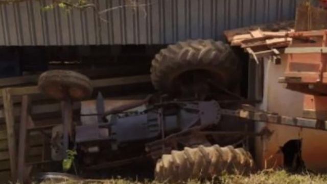 HOMEM MORRE EM ACIDENTE COM TRATOR EM CÓRREGO FUNDO; NA MG-050 HOMEM É PRESO COM PISTOLA E MUNIÇÃO смотреть онлайн