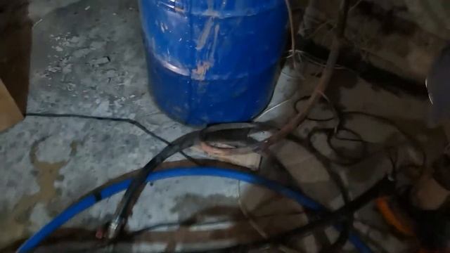 абиссинская скважина в подвале дома