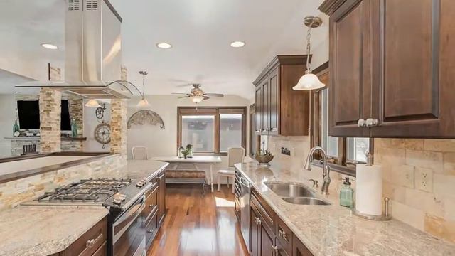 11100 Washburn Avenue S смотреть онлайн
