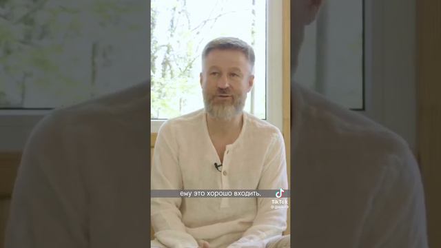 Все мужчина делает для женщины, а мужчине мало нужно смотреть онлайн