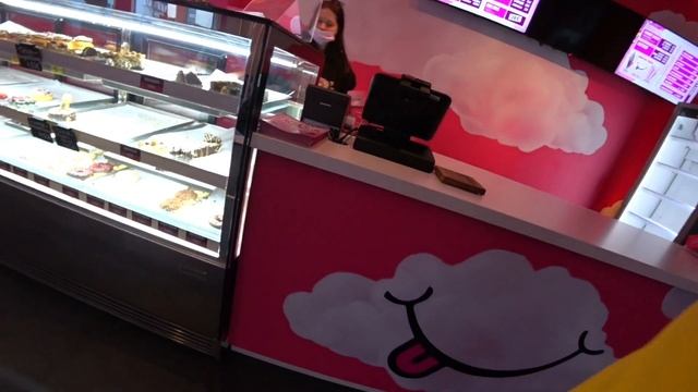 Работа в Германии. 300 Евро за субботу. На грани сделать прививку. Почему такие цены? смотреть онлайн