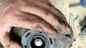 Установка передней пружины на Toyota Corolla E150 2007 ??