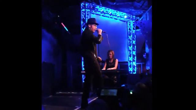 Dero Goi - OOMPH! - Regen