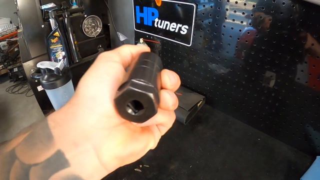 HOW TO CHANGE OIL PRESSURE SENDING UNIT SENSOR MAGNUM V8 ENGINE смотреть онлайн